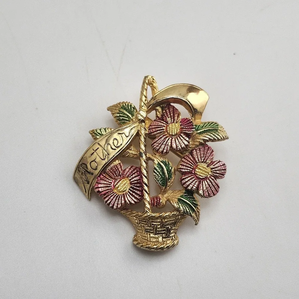 Gold‎ tone Flowers Mother brooch pin 1 1/4